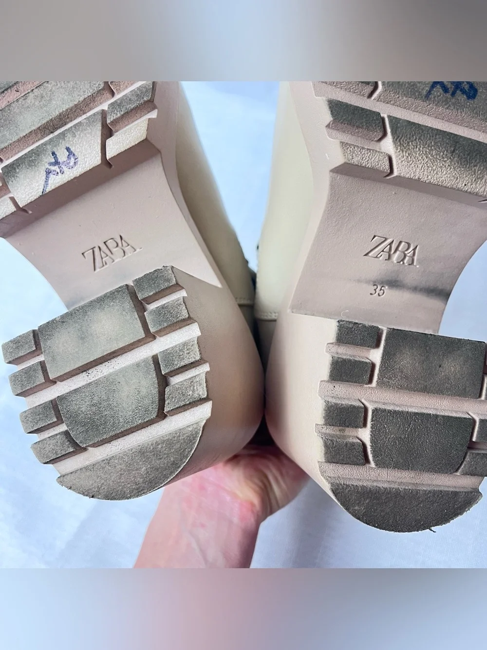 Zara stylish beige